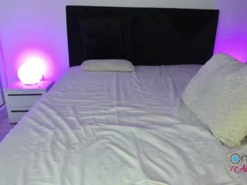 female cam girl alicelevine image #2747061