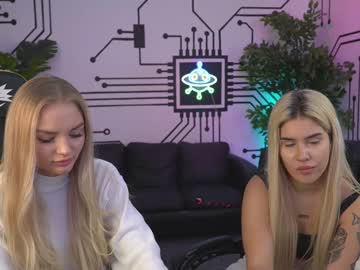 female cam couple anabel054 image #3005220