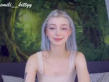 female cam girl lit1le_kitty_ image #2301192