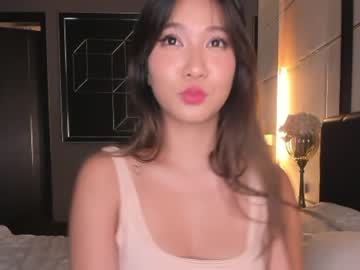 female cam girl lil_mayaa image #2271067
