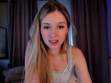 female cam girl milablush image #3870529