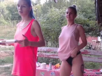 female cam couple danamily image #2267503