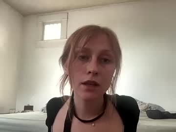 female cam girl kennixolee22 image #3940327