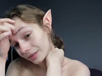 female cam girl mxxnsxsul image #2174348