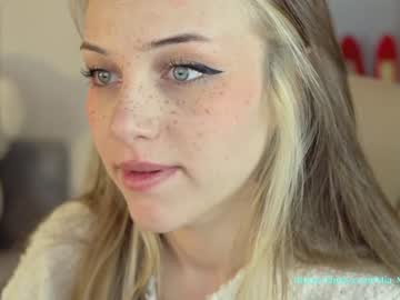 female cam girl mia_milagros image #1824994