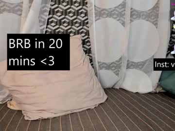 female cam couple vivianperri image #3228430