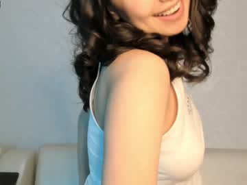 female cam girl leiya_li image #2703879