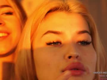 female cam girl a_mhere image #3220130