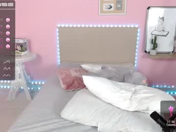 female cam girl little_effy18 image #1163840