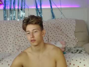 female cam couple cryptooh image #356352