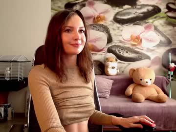 female cam girl jennycutey image #1437998
