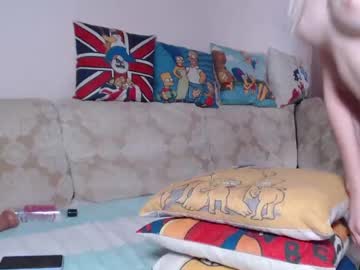 female cam couple simoncouple1 image #3262463