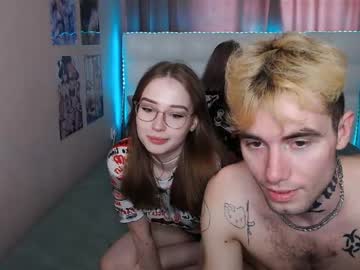 female cam couple hizgi image #1929225