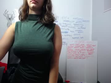 female cam girl yourcrazyneightbor image #2780112