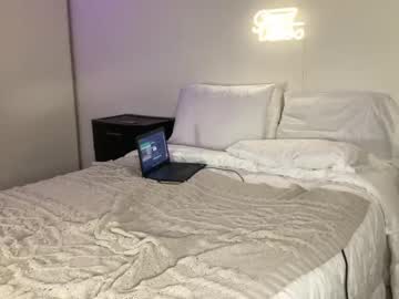 female cam couple imanrainsss image #3461860