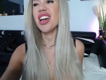 female cam girl marrylouanne image #2771111