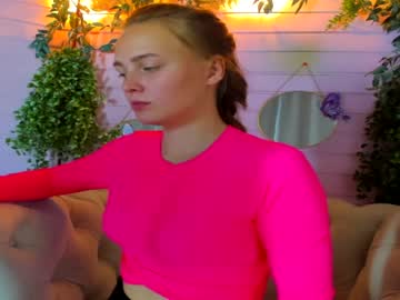 female cam girl yourvirusangel image #2120531