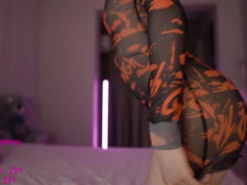 female cam girl lindamei image #2296668