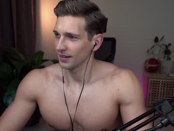 female cam man marcusdiamond image #1667466