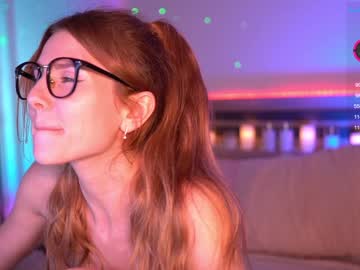 female cam girl sweetkira555 image #2741402