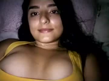sara_scoot  female  webcam