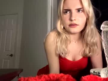 caitiemachleid  female  webcam