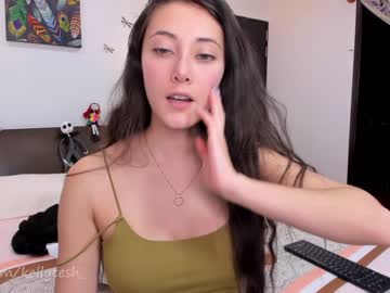 female cam girl kellytesh image #1514605