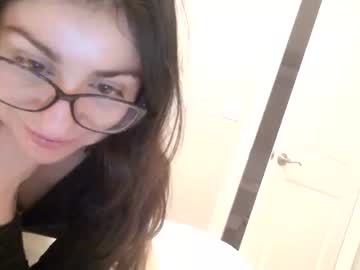 female cam girl thevirose image #3347442