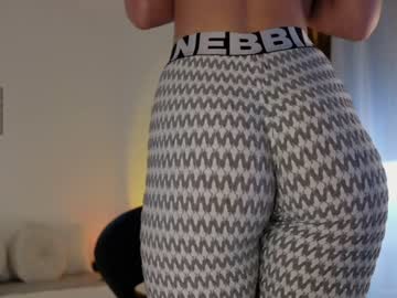 female cam girl fit___girl image #2180300