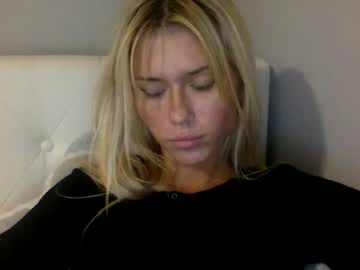 seraphinamonroe  female  webcam