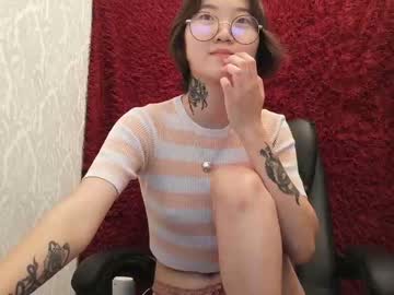 female cam girl emily_hayes image #2833160