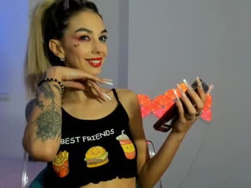 female cam girl hotfallingdevil image #2982886
