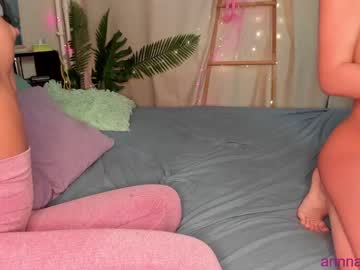 female cam couple anna_mariia image #458247