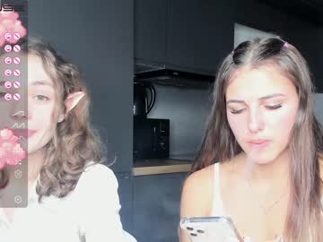 female cam girl mxxnsxsul image #2597971