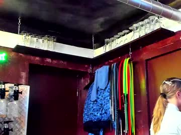 female cam couple dirtypub image #1190220
