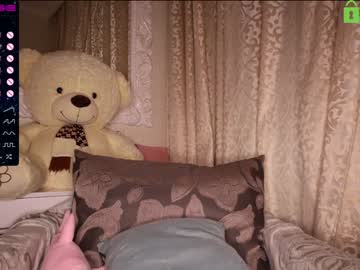 female cam girl fallen_angel_18 image #2776684
