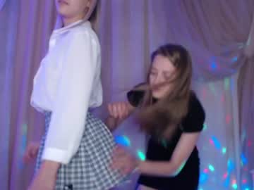 female cam couple amy__haris image #2361580
