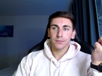 female cam man zach_rhyder image #1897340