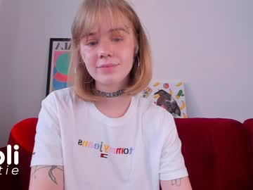 female cam girl cutie_loli image #15568