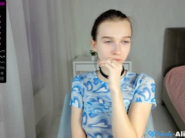 female cam girl alisaa_1 image #3267725