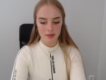 female cam girl molly_wenis image #2430668