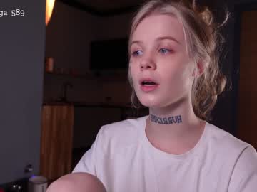 female cam girl tendertainted image #2789298
