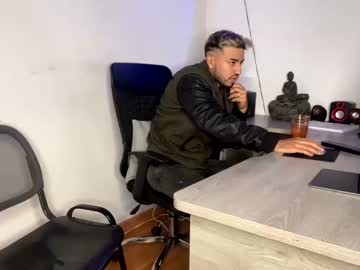 female cam man tommy_jhonn image #2119912
