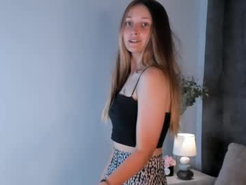 female cam girl _green_green_ image #4015395