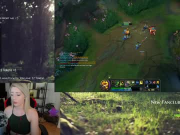 female cam girl kimilee22 image #2022187