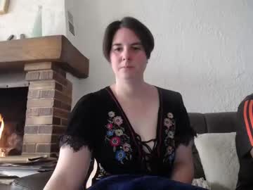 female cam couple nenees image #1683404