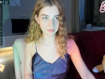female cam girl zoe_0 image #773865
