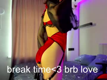 female cam girl angella_kleee image #2351724