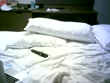 female cam girl hornypetitegirl77 image #2110265