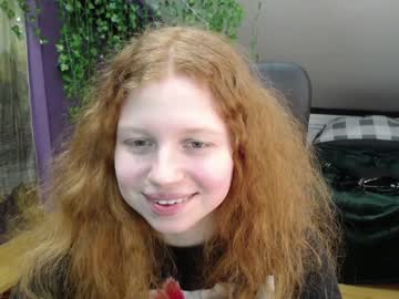 female cam girl molly_redhead image #974041